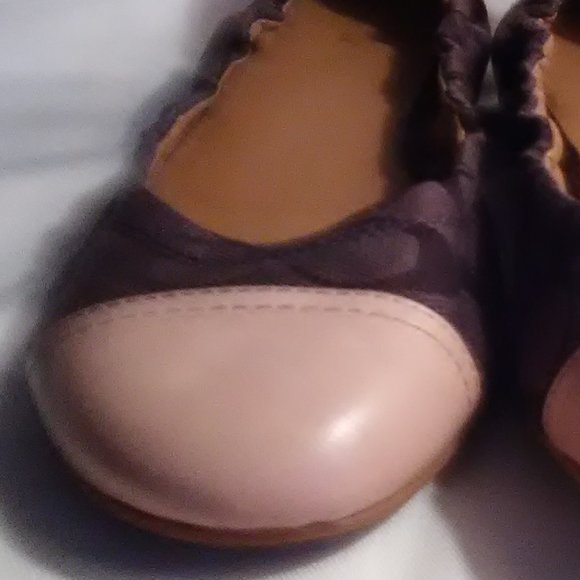 Coach Flats - Picture 4 of 6